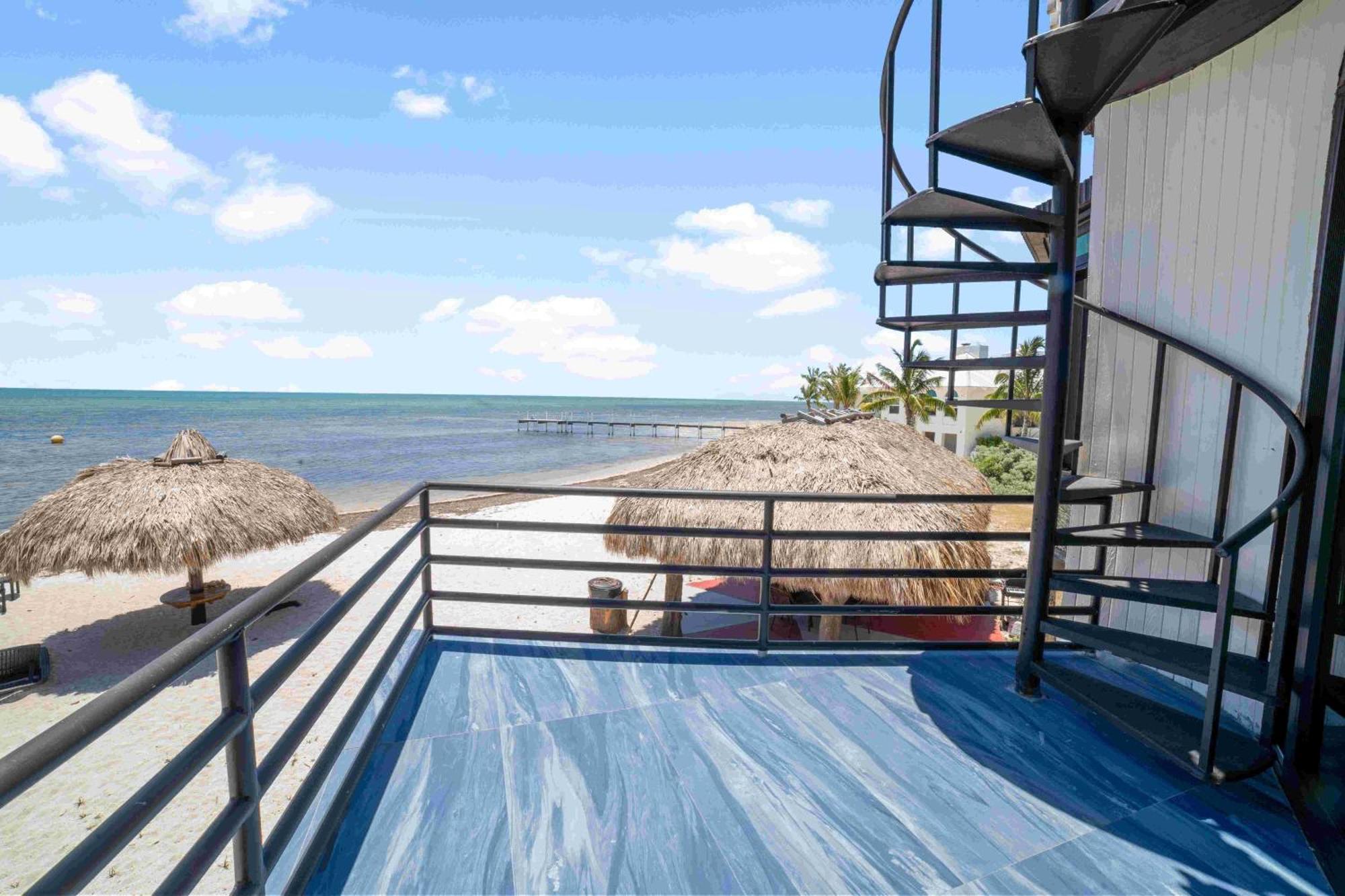 Ocean View Room Barnacle Bed And Breakfast Deers Beach Front Suite Big Pine Key Exterior foto